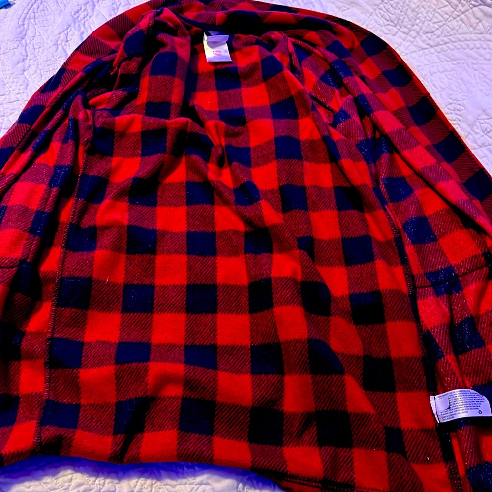 Kids robe (size8)